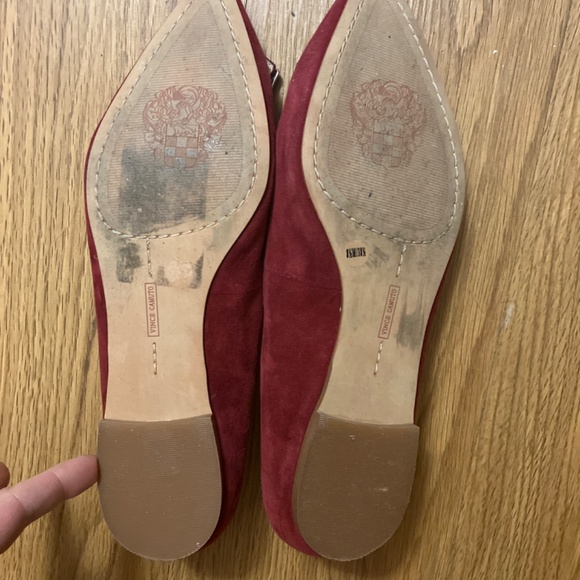 Size 8 1/2 Rusty Maroon Suede Vince Camuto flats w/gold buckle - Picture 3 of 3